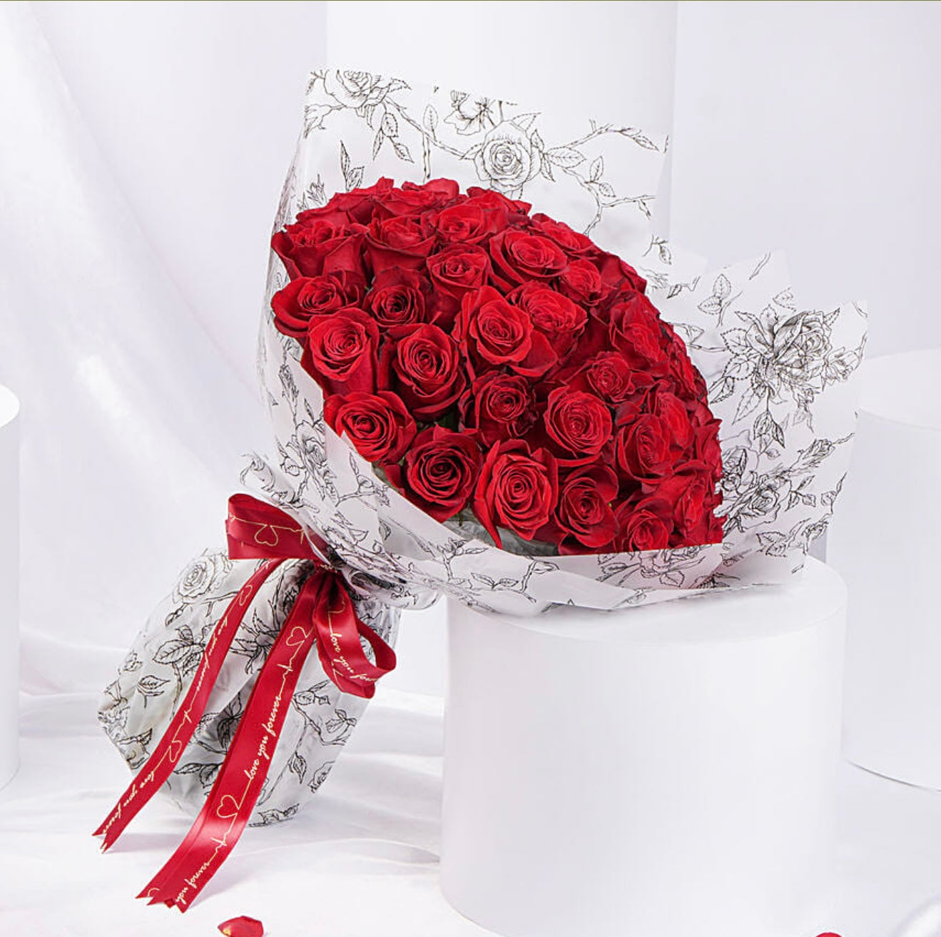 100 Pink Roses Bouquet with White wraping