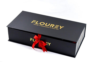 Flourey secret Black Box with red Roses
